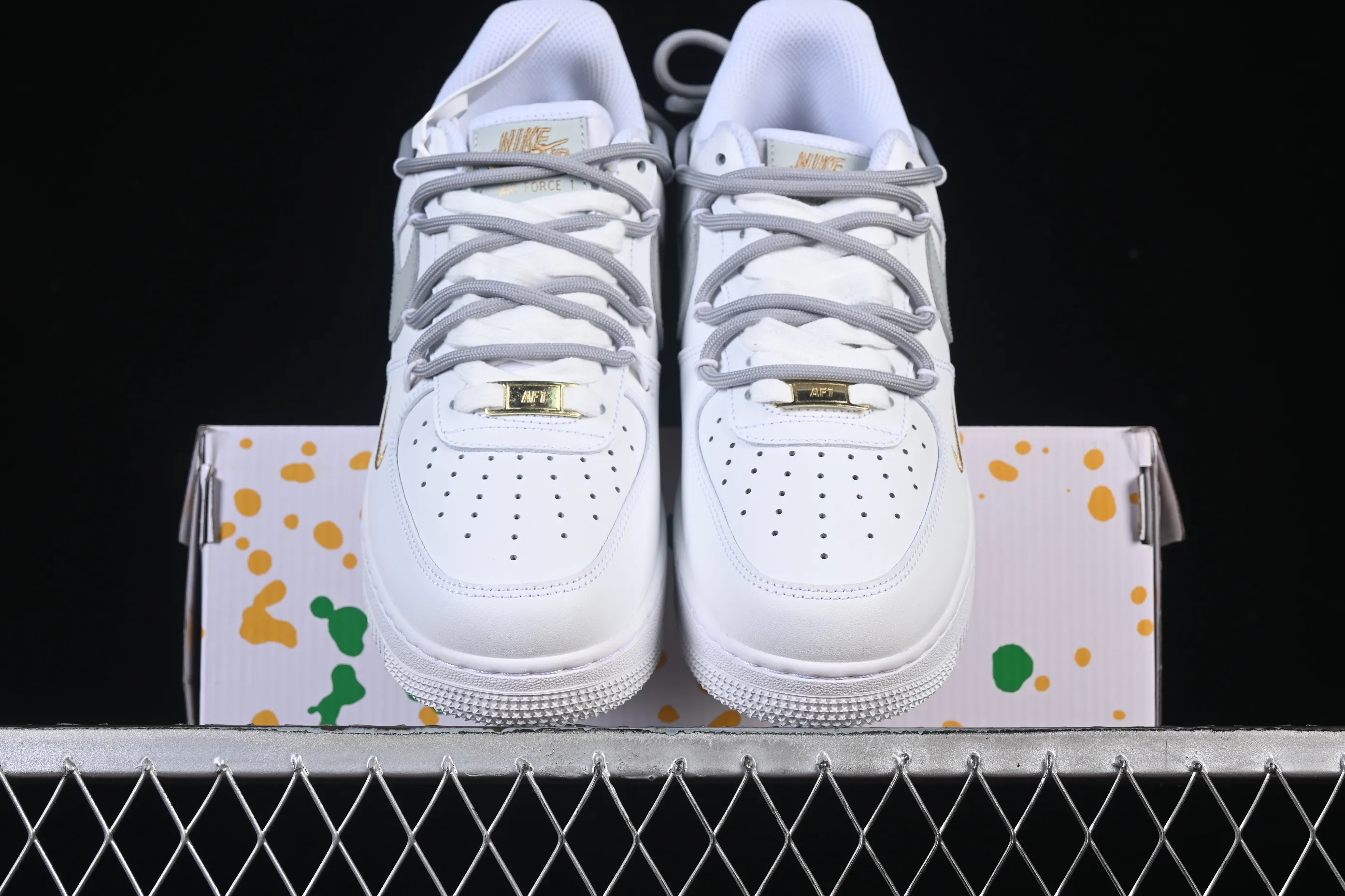All Categories Nk Air Force 1 Air Force Series Nk Air Force 1 Low Air Force Low Nike Air Force 1'07 Low White Gray Gold Double Hook Air Force One Low Casual Shoes CZ0170-106